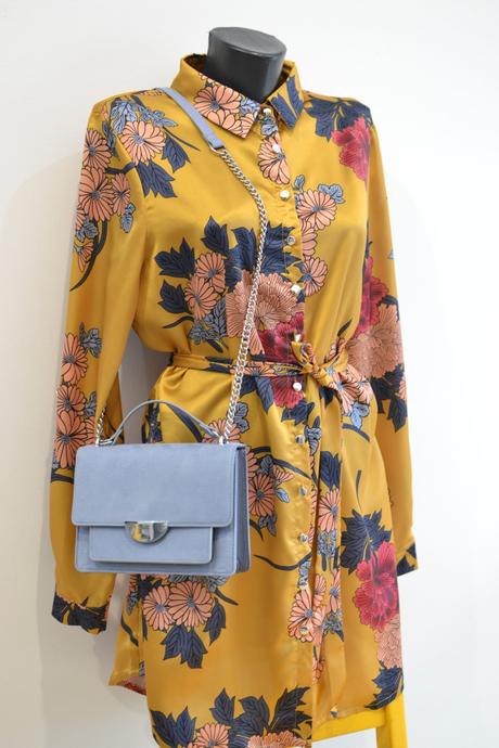 Okrové kvetinové šaty xl/42, 42