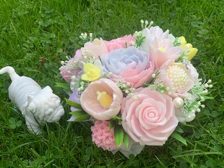 Mydlova kytica v krabičke, 