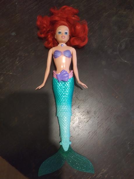 Malá morská víla ariel, 