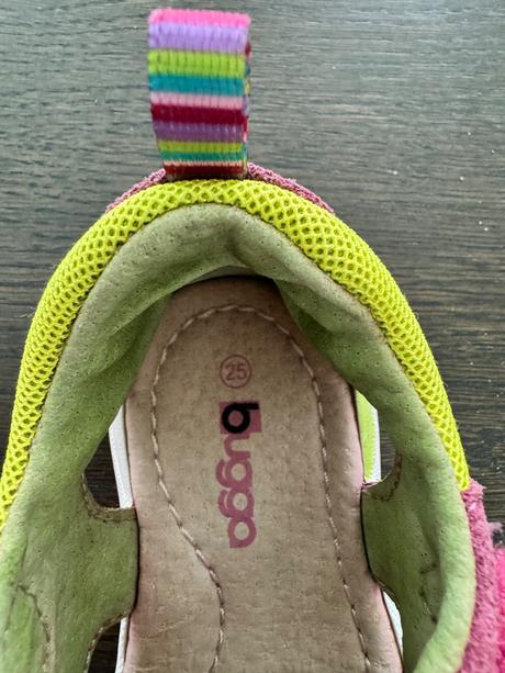 Športové sandalky 25, 25