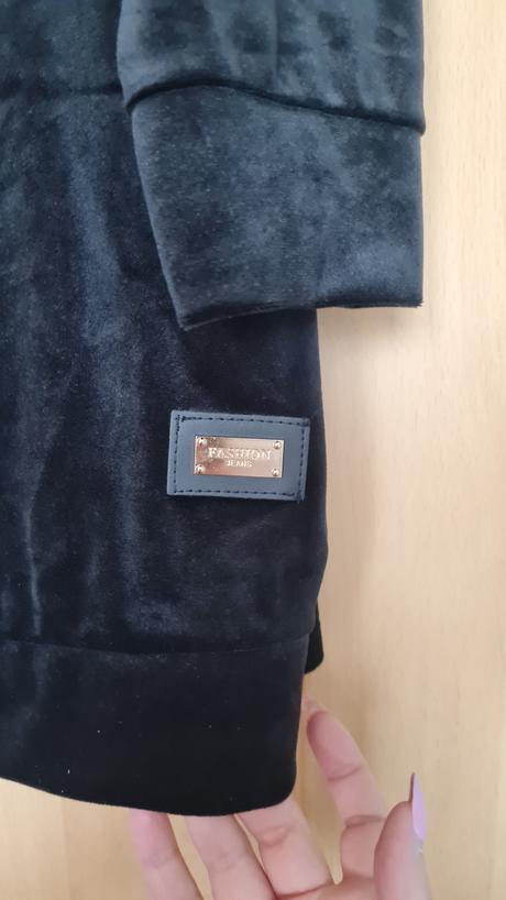 Velúrové šaty 44/46, 44