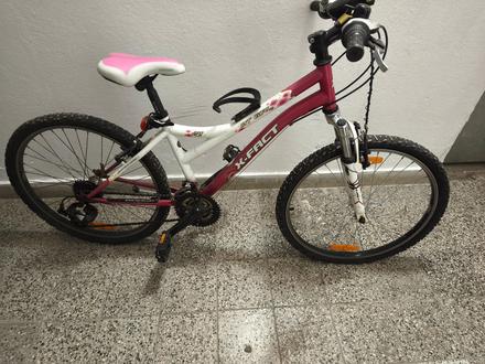 Dievčenský bicykel, 24