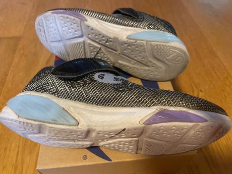 Tenisky svietiace ľahké, champion,35