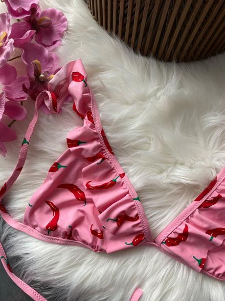 Kvalitný plavkový vrch, s