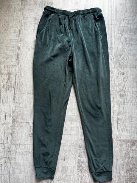 Zelené tepláky zelené, 170