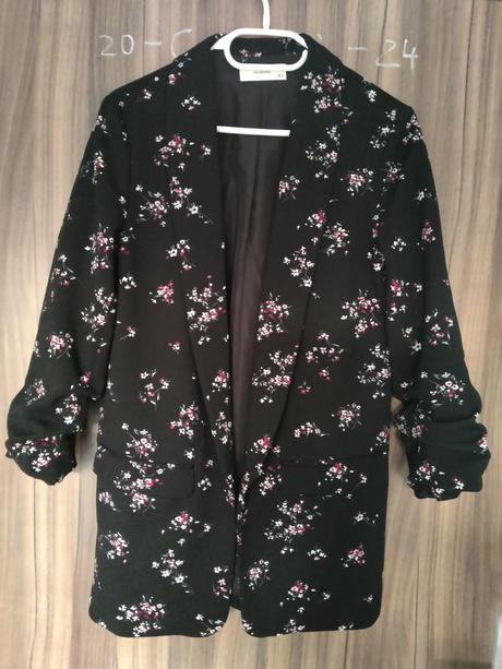 Kvetinový blejzer, reserved,38