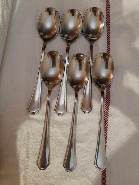 Sada príborov retro, 