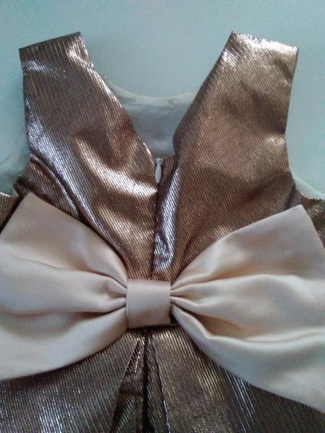 Slávnostné medené šaty 4r., 104