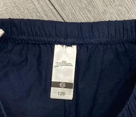 2x pyžamo spiderman veľ. 128, c&a,128