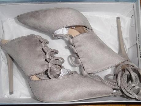 Lodičky s otvorenou pätou, 39