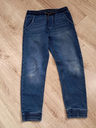 Riflové nohavice, 140