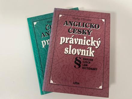 Špičkové právnické slovníky (marta chromá), 