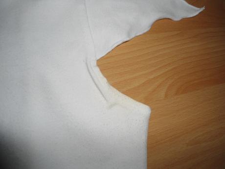 Biele dievcenske tricko, 134