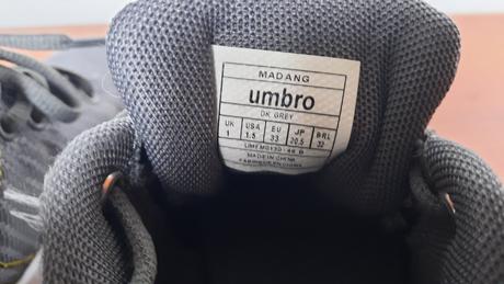 Ľahké tenisky umbro 33, umbro,33