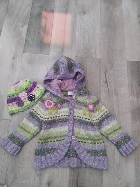 Teplý sveter s čiapkou, next,110