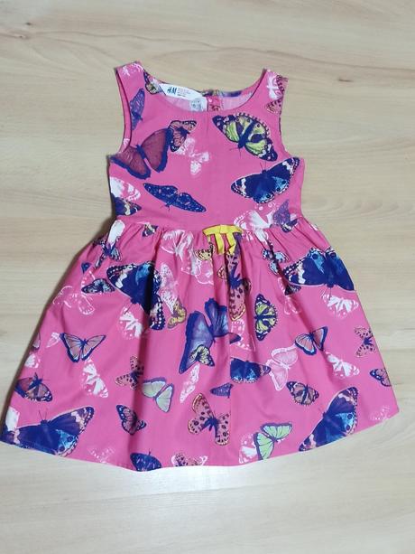 Šaty s motýľmi, h&m,110