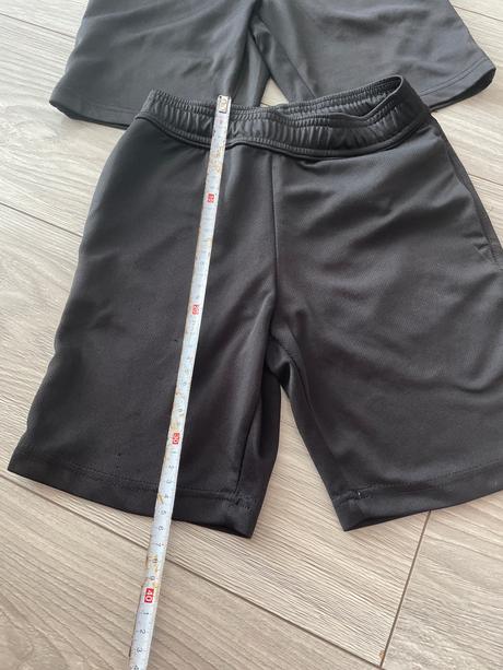 Kraťasy športové, 134