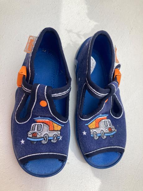 Predam papucky, befado,23