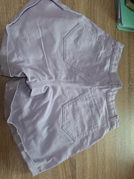 Sorty fialove a zelene, h&m,170