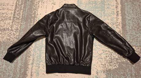 Koženková bundička, 116