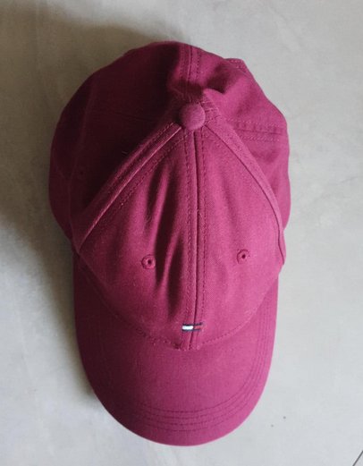 Šiltovka  dámska , zn . tommy hilfiger, tommy hilfiger