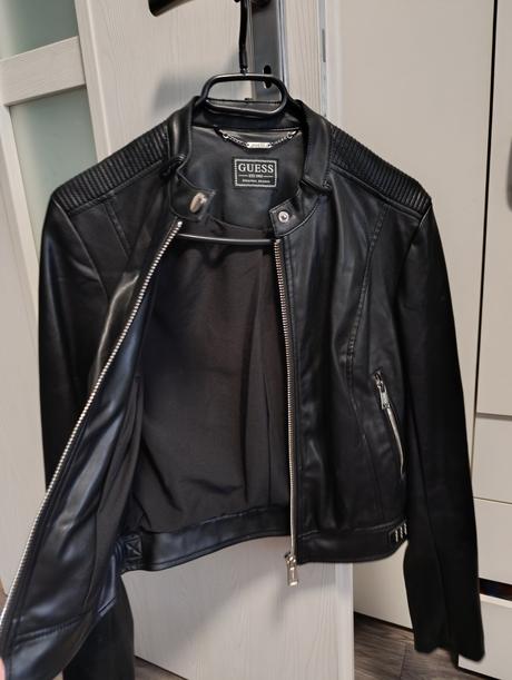 Koženka guess, guess,s