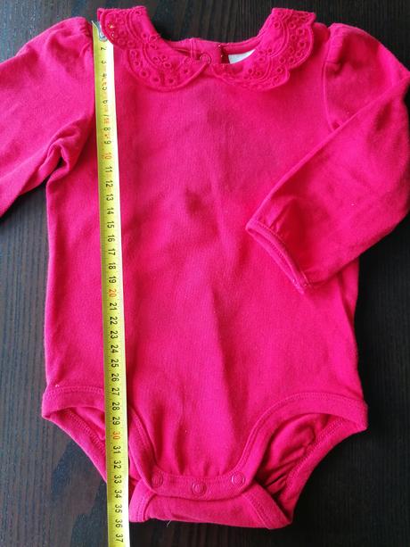 Červené body, h&m,68