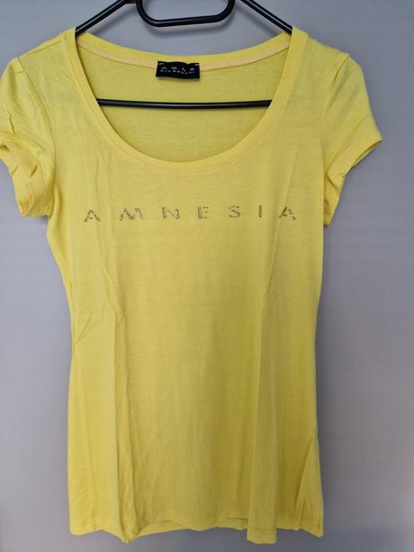 Amnesia tričká, s