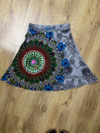 Desigual sukna, desigual,s