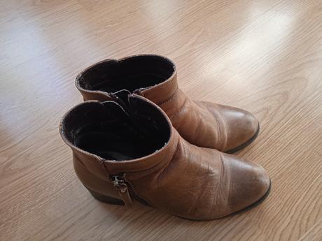 Kožené čižmy, baťa,36