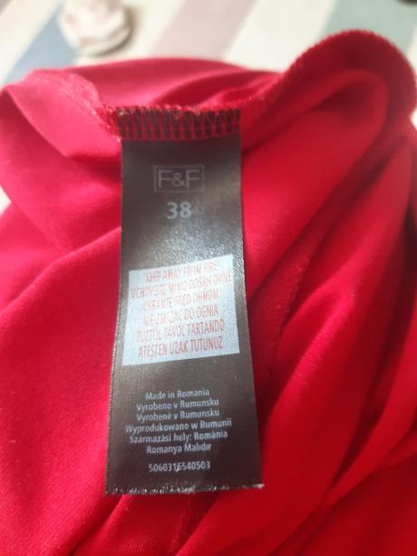 Červené šaty, f&f,38