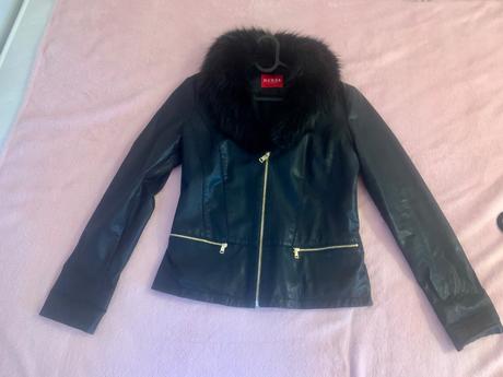 Koženka guess, guess,m