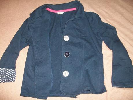 Sako krasne tmavomodre, 116