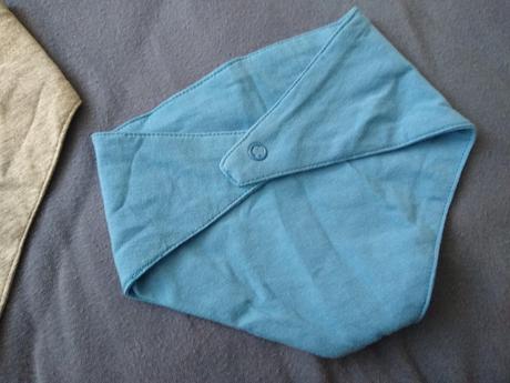 Nákrčníky 2ks so zajačikom, 