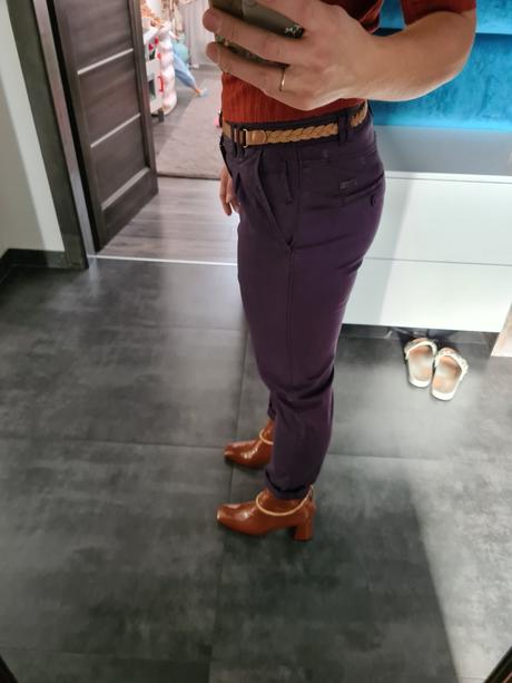 Fialové chino nohavice, authentic,m