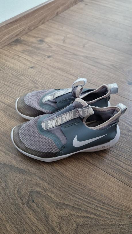 Nike tenisky 29.5, nike,29