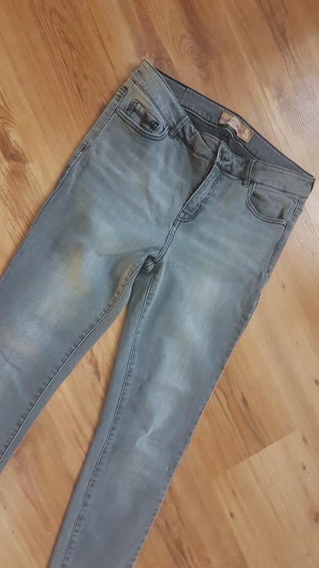 Mierne elastické rifle/nohavice, 38