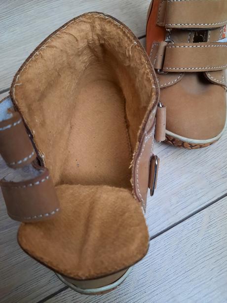 Zateplené topánky, slovobuv,25