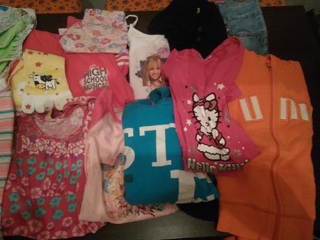 Balík oblečenia veľkosť 134/140, 122–134