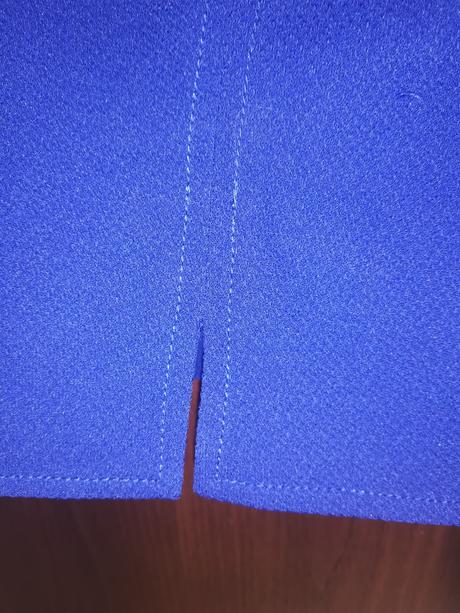 Kráľovsky modrá kratšia blúzka, m