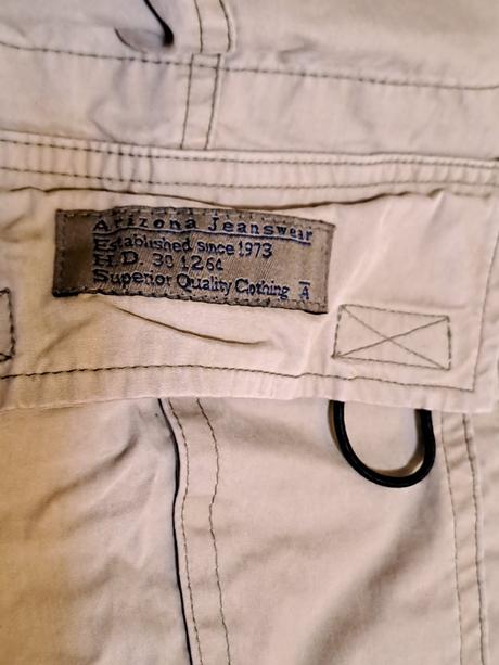 3/4  béžové nohavice, 44