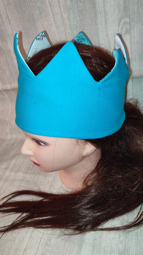 Korunka čelenka 48-52, 98 / 104 / 110 / 116 / 122