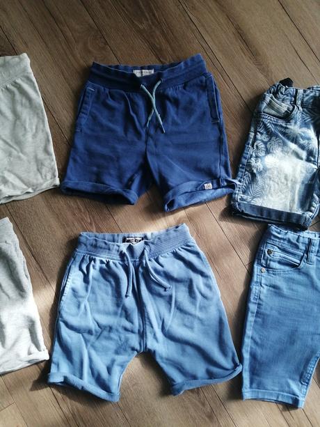 Kraťasy, reserved,110