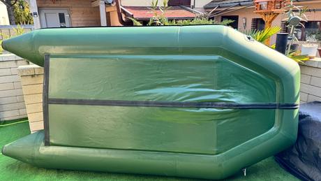 Nafukovací čln kolibri 330d, 