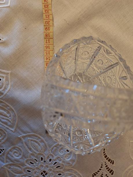 Kristalove sklenene kosiky, 