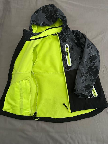 Softshelova bunda velk.128/134, lewro,134