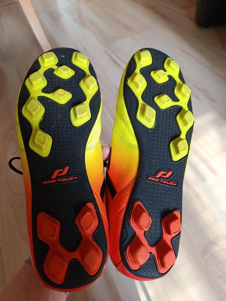 Futbalové kopačky pro touch, 34