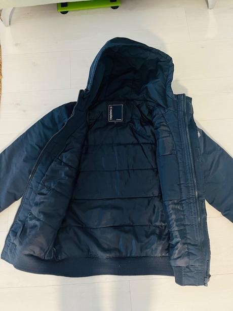 Tmavo modra hrubšia bunda, terranova,l