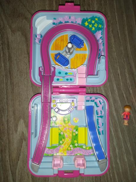 Polly pocket set polly world rocket ride,