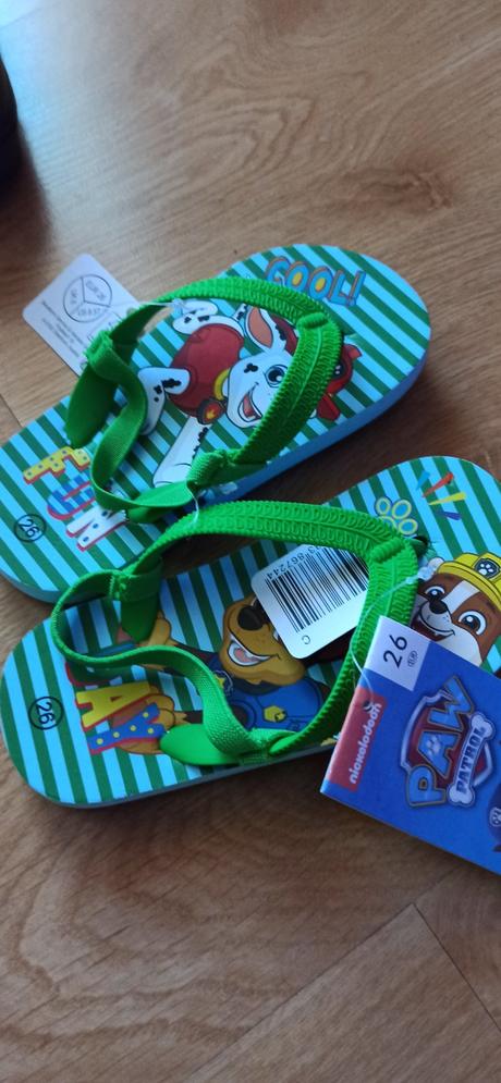 Žabky paw patrol, 26